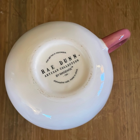 Rae Dunn “MOM” 3D Cute Pink Flower and Pink Handle Mug NWOT (14) - Picture 8 of 8